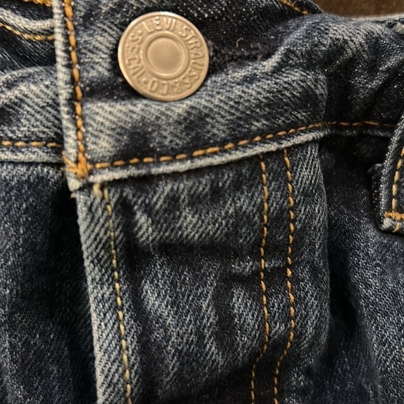 Levi's Women's 32317-0038 501 Short Short, Color:Blue (Echo Park 0038) Size: W29 - Picture 9 of 14